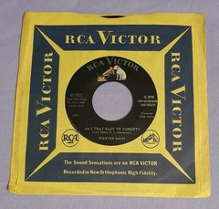 Skeeter Davis 45 Am I That Easy To Forget? / Wishful Thinking RCA Victor 47-7671