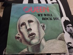 QUEEN WE ARE THE CHAMPIONS FRANCE IMPORT PICTURE SLEEVE 45 SINGLE VINYL 1977