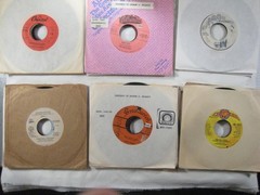 record lot 45 rpm VG 100 vinyl w/ sleeves Pop hits 50s-70s Oldies FREE SHIP 5N
