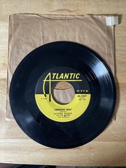 Lavern Baker & The Gliders – Tweedle Dee / Tomorrow Night – 1954 – 45 RPM