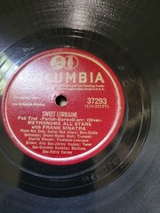 Frank Sinatra-“Sweet Lorraine” Columbia 37293/”Rain” Capitol 2816-2LP-78 RPM-10″