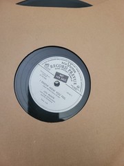 LOT OF 6 RECORDS 1920’S-1940’S VINTAGE VARIOUS – SHELLAC/ VINYL- LES PAUL