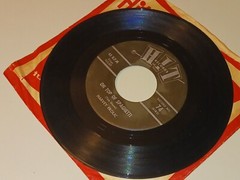 Harvey Frolic Ring Of Fire / On Top Of Spaghetti 45 7″ Hit 1963
