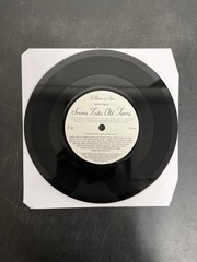 Laufey – A Matter Of Time LE Green / Pink Vinyl USED NOT TESTED