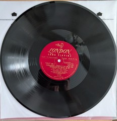 Ricci/Tchaikovsky Violin Concerto/ The New Symphony Orchestra/Sargent/NM/VG+