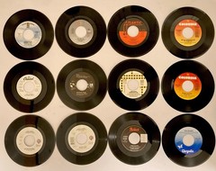 Lot of 12 1980s Pop Rock 7″ Vinyl Records w/ Picture Sleeves Phil Collins