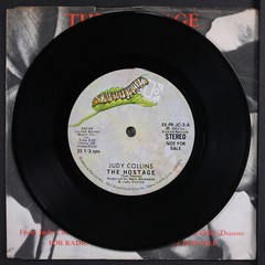 JUDY COLLINS: the hostage / che ELEKTRA 7″ Single 33 RPM