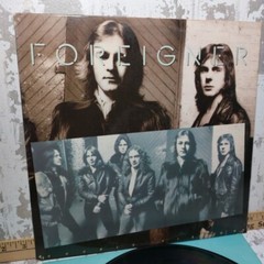 FOREIGNER 1978 LP “DOUBLE VISION” ON CLASSIC ROCK POP VINTAGE VINYL! HOT BLOODED