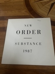 NEW ORDER – SUBSTANCE (1987) Original U.S. Qwest Records 2LP pressing.