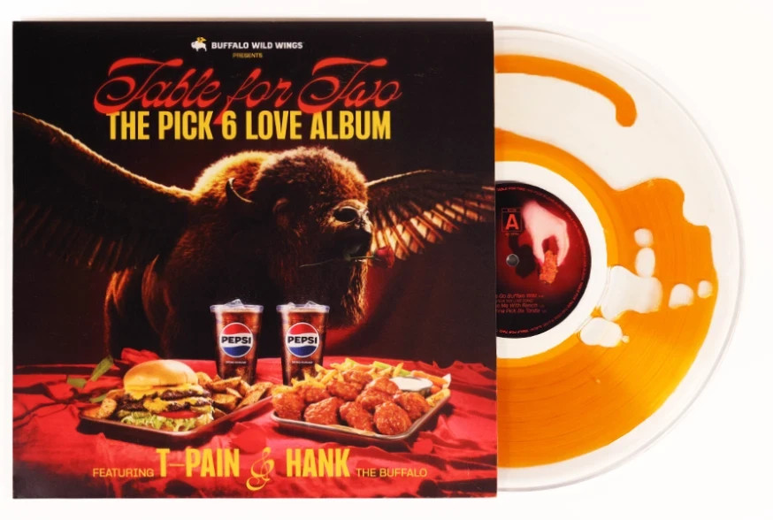 Buffalo Wild Wings Hank Vinyl Album Liquid Filled – IN HAND FAST SHIP