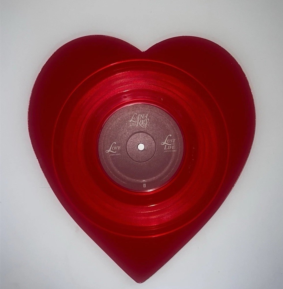 Lana Del Rey Love / Lust for Life Heart-Shaped Red 7″ Limited Vinyl
