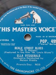 Ella Fitzgerald – Beale Street Blues / St. Louis Blues (HMV POP 499)