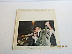 1-LP-JOHNNY WINTER-NOTHIN’ BUT THE BLUES-COLUMBIA RECORDS-PZ-34813-CDN-1977