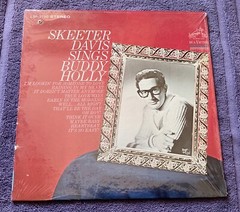 Skeeter Davis 1967 RCA sTeReO LP “Sings Buddy Holly” cLEAn Original in shrink