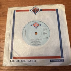 The Dooleys – A Rose Has To Die – Hungry For Love – Vinyl Record 7″ Single 1978