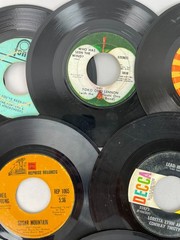 VTG 45 RPM Records Lot 15 Vintage 70s Rock Rockabilly Vinyl UNTESTED Scratched