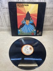 Climbing by Mountain LP 33 Vinyl Record 4501 Windfall – Read Description