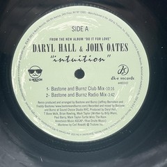 Vintage 2000s Daryl Hall & John Oates Intuition 12″ Vinyl Single Bastone Burnz