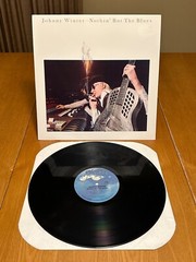 JOHNNY WINTER Nothin’ But The Blues 1977 CBS BLUE SKY PZ34813 NM/EX