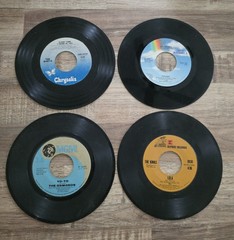 67 – Bulk Lot Vintage 45 RPM 7″ Vinyl Record