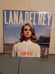 Lana Del Rey – Born To Die Vinyl Reissue