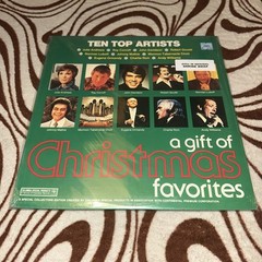 A Gift of Christmas Favorites Ten Top Artists Vinyl Record Album 1975 Columbia