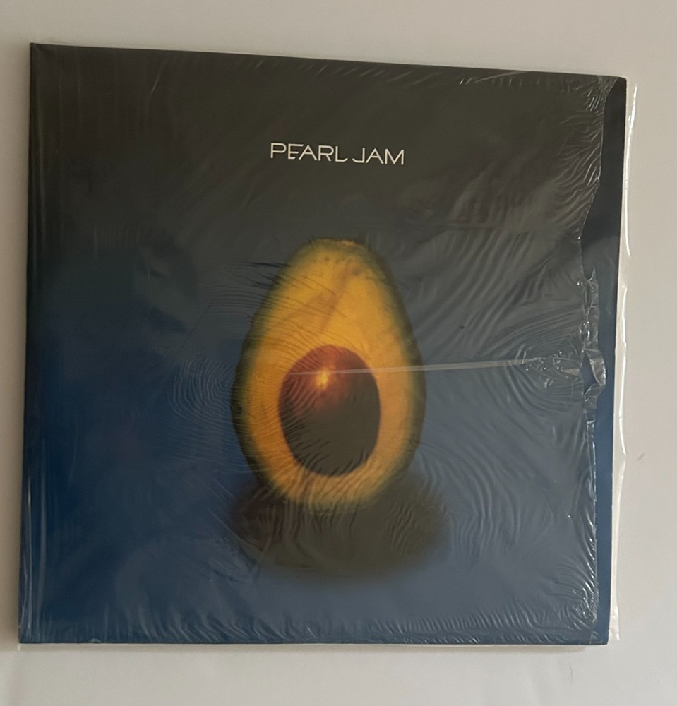 PEARL JAM “AVOCADO”/ SELF TITLED FIRST PRESSING 2006 BOOKLET AND SHRINK WRAP
