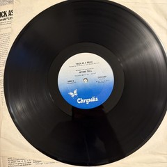 Jethro Tull – Thick As A Brick (1972) – CHR 1003 – 1st Pressing w/ Newspaper VG+