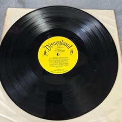 The Aristocats Vinyl Record 1970 Disneyland DQ-1333 Walt Disney Soundtrack LP