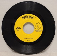 Peter Pan Records 45 RPM Vinyl Frosty The Snowman, Joy To The World PP1038