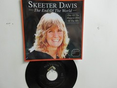 💥 ‘ SKEETER DAVIS ‘ HIT 45 + PICTURE [ THE END OF THE WORLD ] 1962 ! 💥