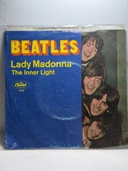 Vintage Beatles 45 Record Lot w/ 20 Singles & Carrying Case Capitol Records