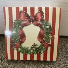 A Very Laufey Holiday Expandable Boxset Christmas Vinyls + Icelandic Recipe Card