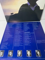 LP Runrig Searchlight CHR 1713 UK 1989 with Inner Vinyl EXCELLENT Cover EX A3/B3
