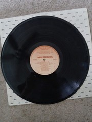 Olivia Newton-John’s Greatest Hits – 1977 MCA Records MCA-3028 Vinyl LP VG+/EX!