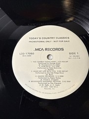 Vintage 1985 Today’s Country Classics Vinyl Album MCA-39029 Record