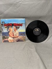 RCA Victor Records Rogers & Hammerstein’s South Pacific Vintage Vinyl LP