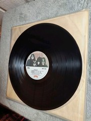 KISS – Dynasty. Original No Bar Code, NBLP 7152 Casablanca. Tested VG+