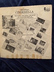Disneyland Record Magic Mirror Walt Disney’s CINDERELLA Book & LP 1960