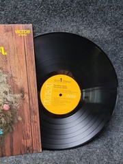 Vintage Perry Como Christmas Album 12″ Black Vinyl LP 1968 RCA Victor Xmas