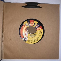 Vintage Cricket Kiddie Koncert Records & Album 1960s Kiddie 45s See Pics