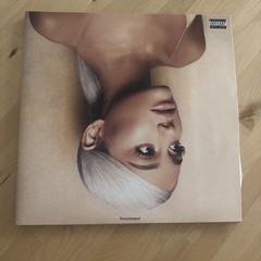 NEW Ariana Grande Sweetener 2LP Peach Opaque Vinyl Limited Edition not sealed