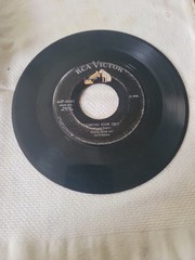 Vintage 7-inch 45 RPM Vinyl Record On RCA Victor Label “Summertime” From Musical
