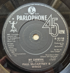 13 Paul McCartney ‘SPIES LIKE US’ 7″ UK vinyl single 1985 1st pressing EX/VG+