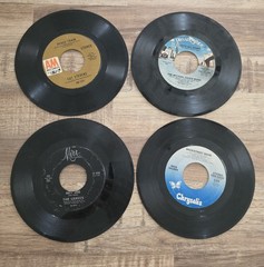 67 – Bulk Lot Vintage 45 RPM 7″ Vinyl Record