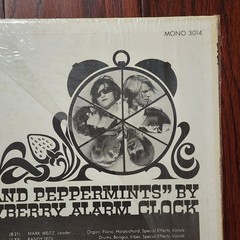The Strawberry Alarm Clock Incense And Peppermints LP Vinyl UNI 73014 3014