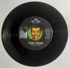 Tommy Dodson One Day Love 1965 NORTHERN SOUL 7″/45 Excellent (EX)