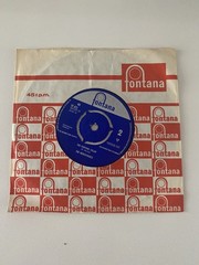 THE MERSEYBEATS-IT’S LOVE THAT REALLY COUNTS 7″ VINYL SINGLE RECORD 1963!