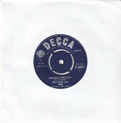 Unit Four Plus Two – Concrete And Clay (Decca 1965) 7″ Single
