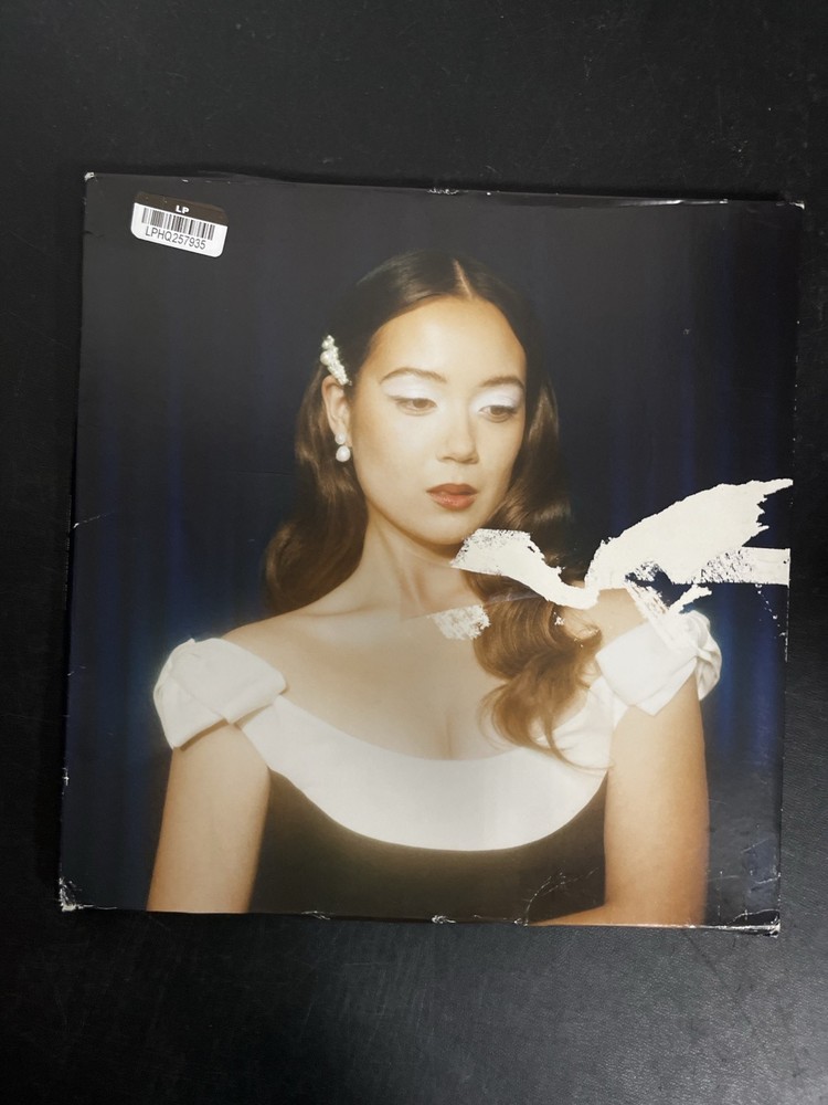 Laufey – Bewitched: The Goddess Edition LE Blue Vinyl USED NOT TESTED